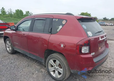 2014 Jeep Compass Latitude из США, поврежденный, VIN 1C4NJCEAXED536427